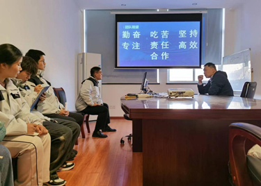 我校睿航无人艇团队赴上海交通大学开展科研学术交流活动