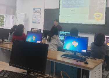 单片机课程组召开新学期教学工作部署会议